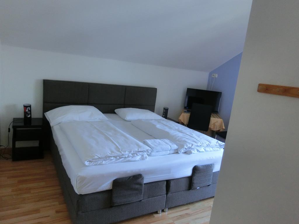 Hotel Haus Am See Obertraun Ngoại thất bức ảnh