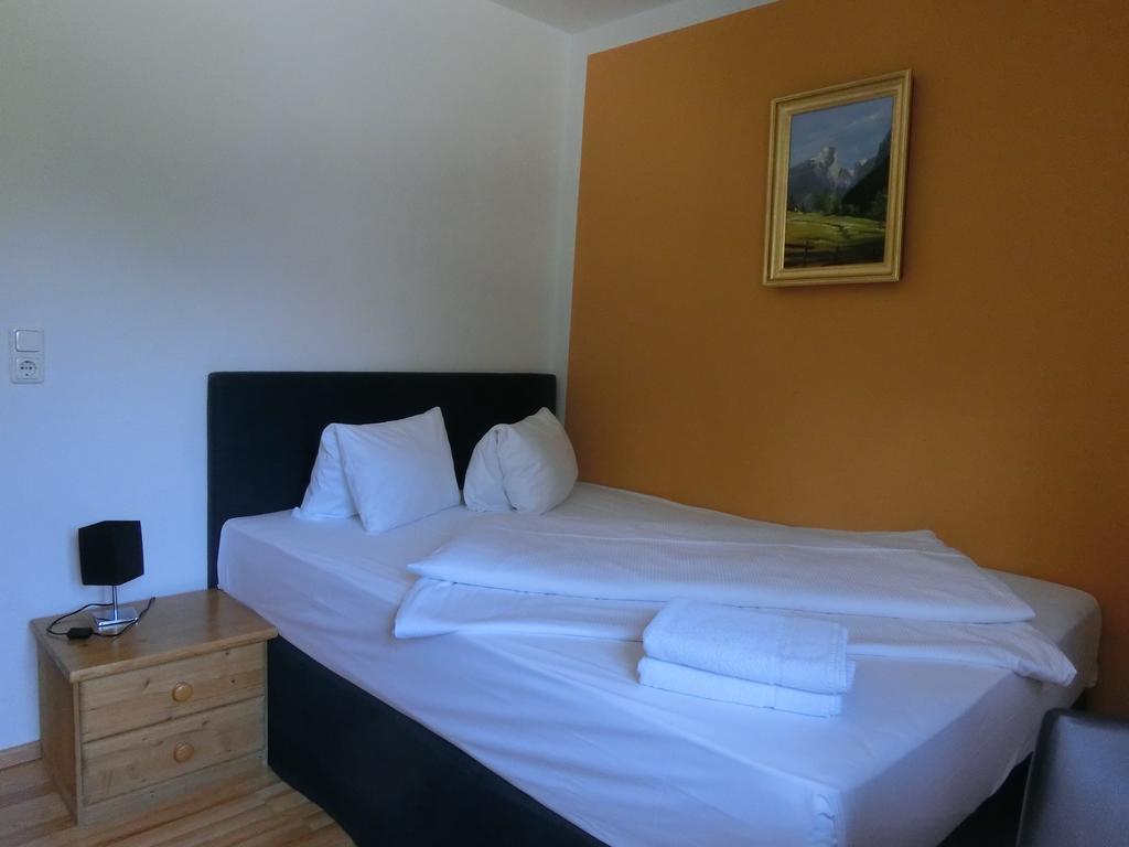 Hotel Haus Am See Obertraun Ngoại thất bức ảnh